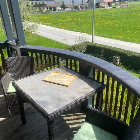 Apartment Traumhaft Grosse Naehe Attersee