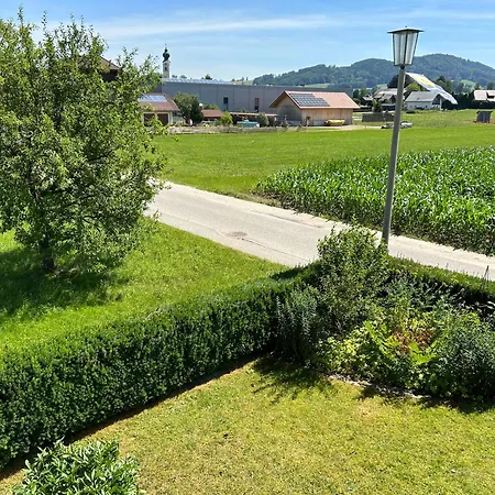 Apartment Traumhaft Grosse Naehe Attersee Sankt Georgen im Attergau