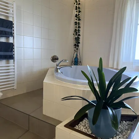 Apartment Traumhaft Grosse Naehe Attersee *