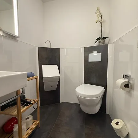 Apartment Traumhaft Grosse Naehe Attersee *